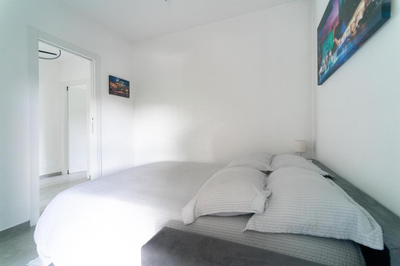 Oasis Luxury - A.C/Terrace/2Bedrooms Bergamo Exterior photo