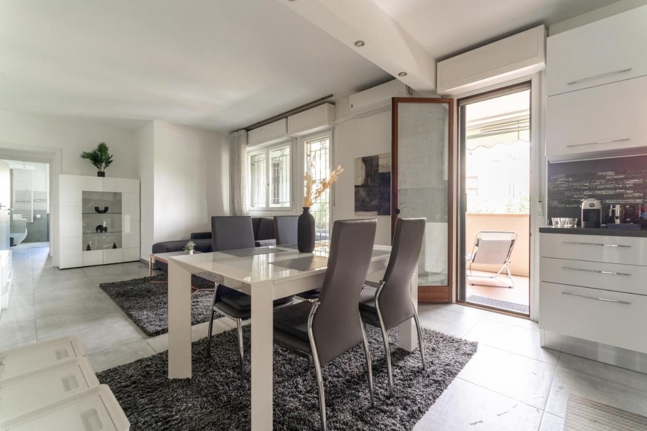 Oasis Luxury - A.C/Terrace/2Bedrooms Bergamo Exterior photo